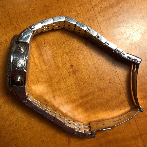 Michael Kors Women’s Ritz Silver-Tone Watch MK5020 - Picture 2 of 3